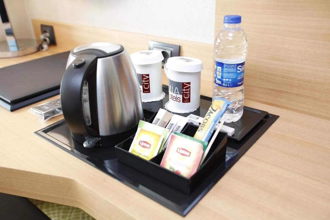 Mia City Hotel Izmir 4*,