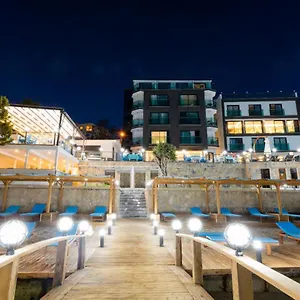 Hotel Yali Boutique